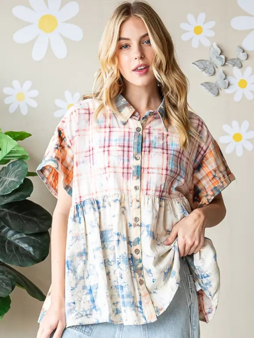 Oli & Hali Bleached Multicolor Plaid Short Sleeve Babydoll Buttondown, Size S